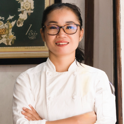 Sreypeo_Chef-Khmer_Gourmet